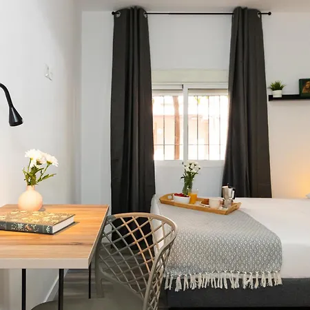 Singularstays Padre Urbano Valensiya